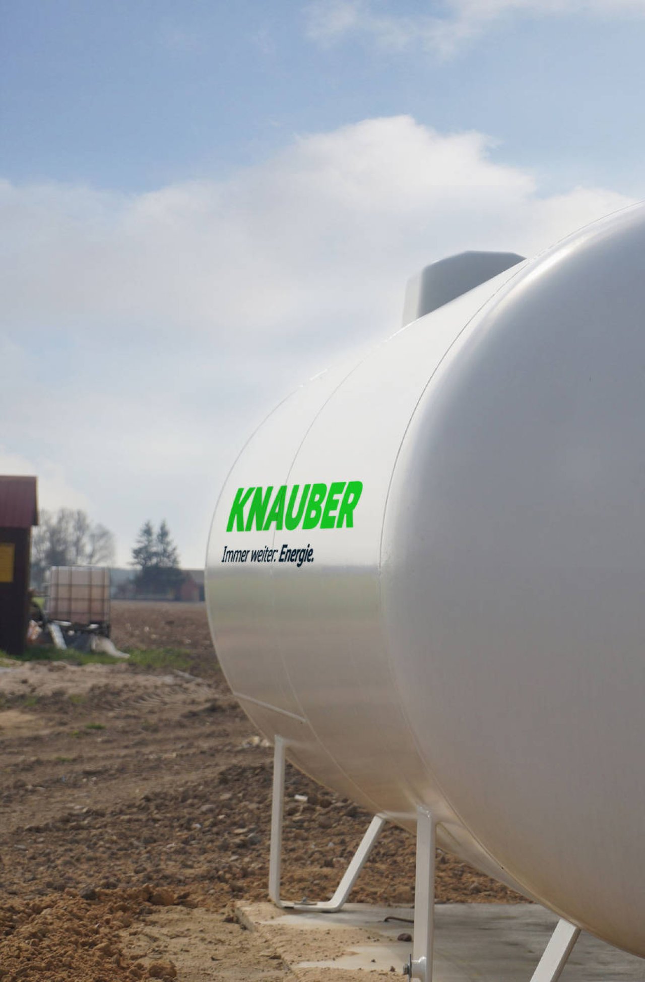 Tankgas von Knauber macht sich gut im Garten.
